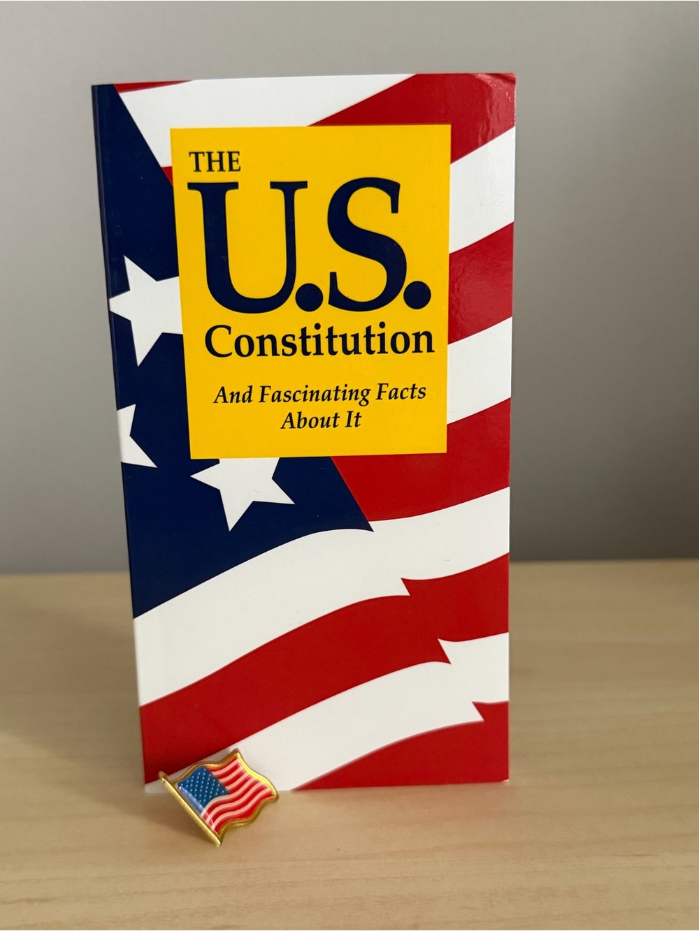 Pocket-Size US Constitution Book & Pin